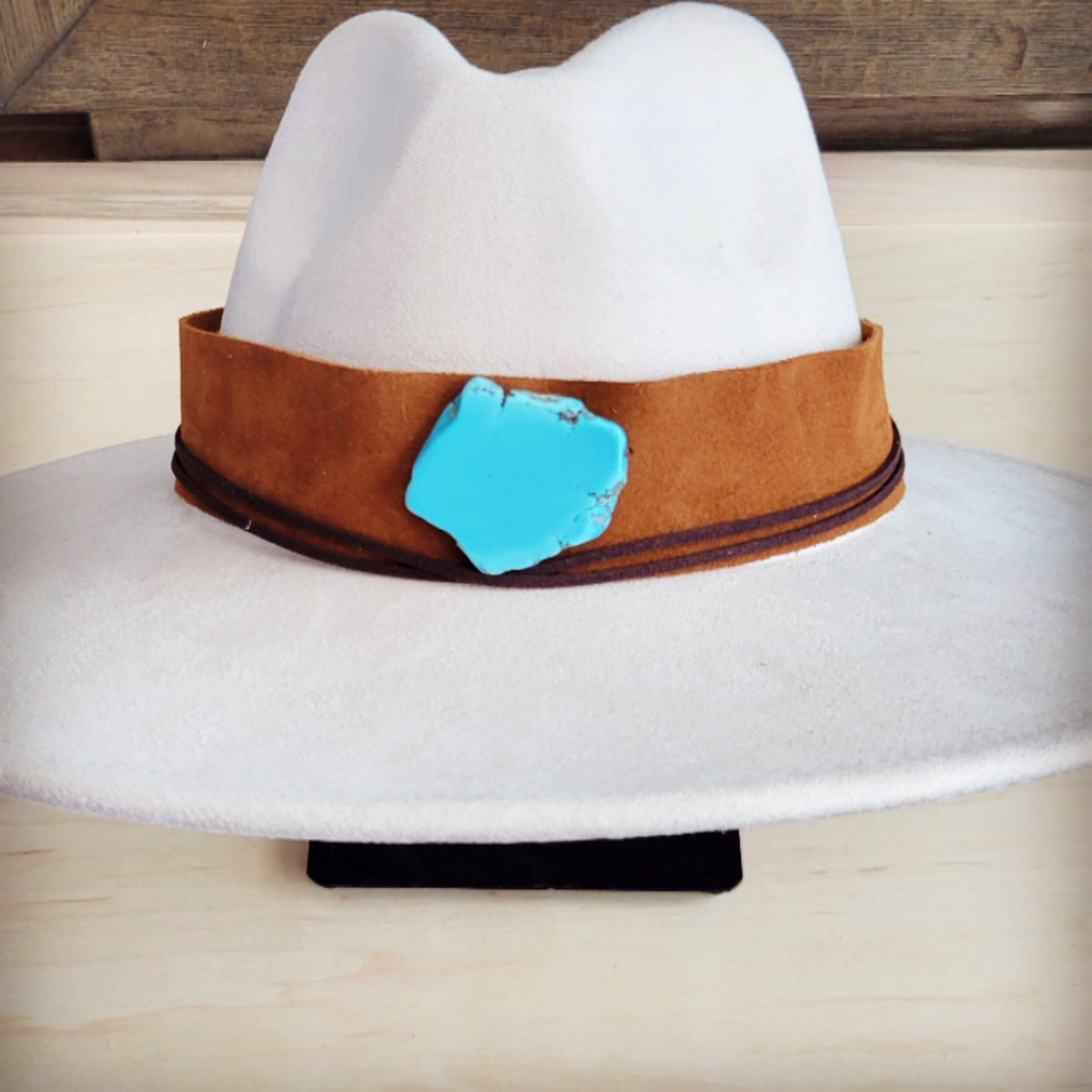 Cognac suede hat band with a turquoise-look slab