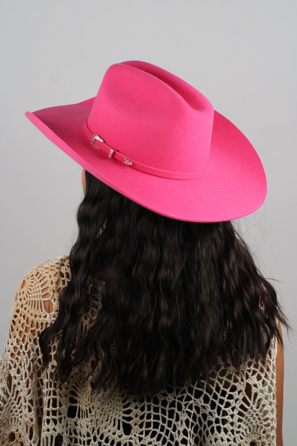 Pink Mustang cowboy hat showing the satin lining and sweatband