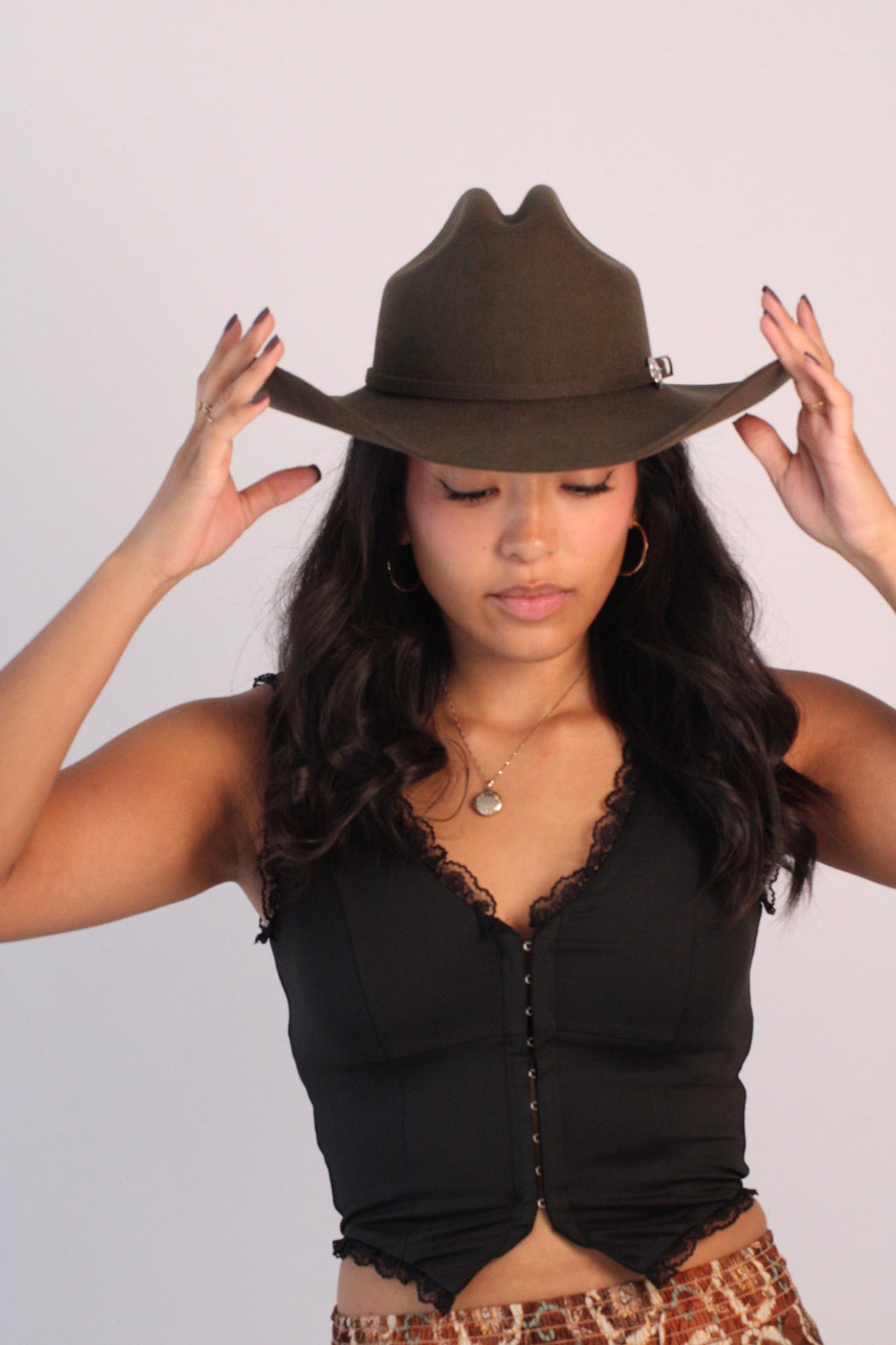 Dark olive Mustang cowboy hat, view 2