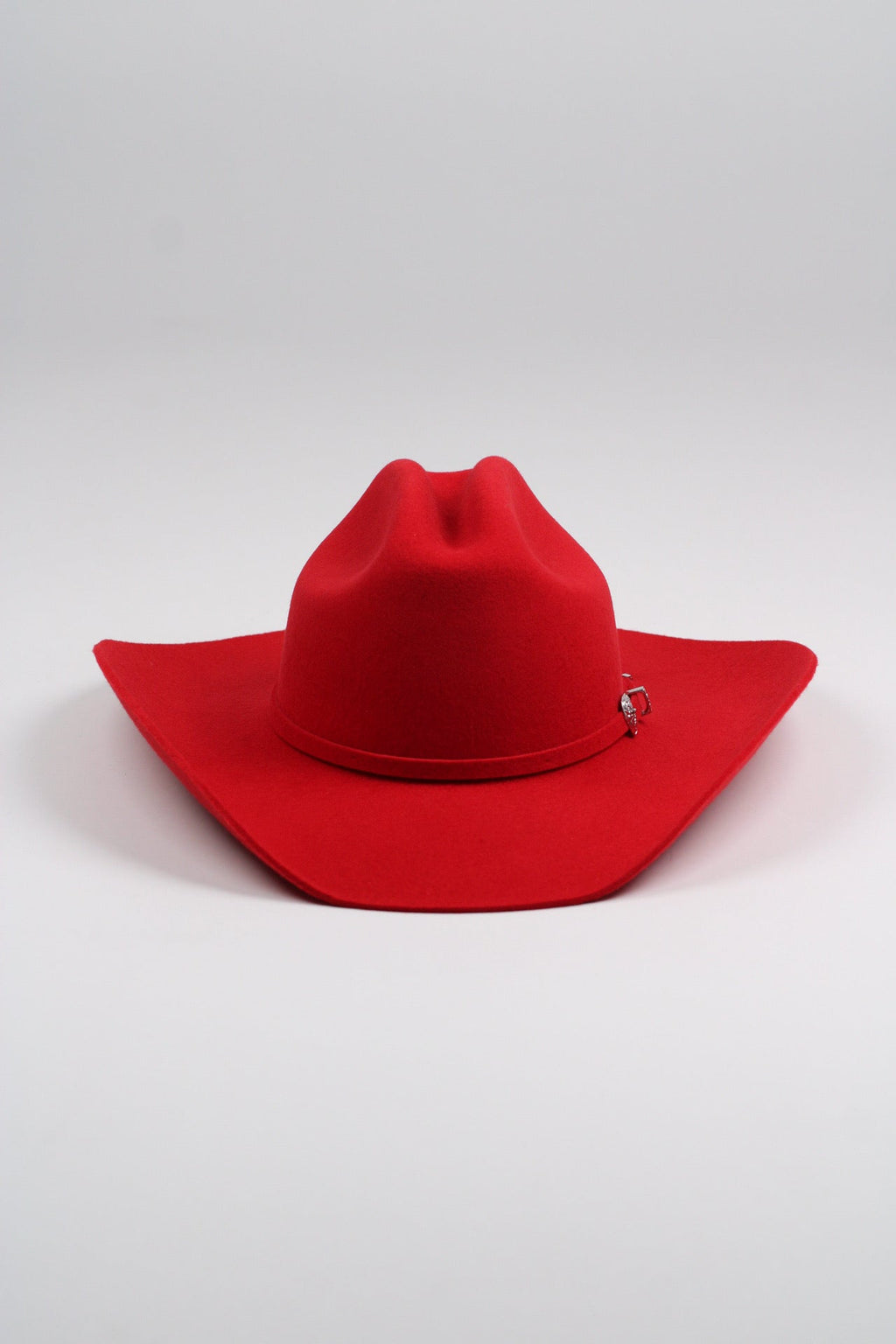 Red Mustang cowboy hat, view 2