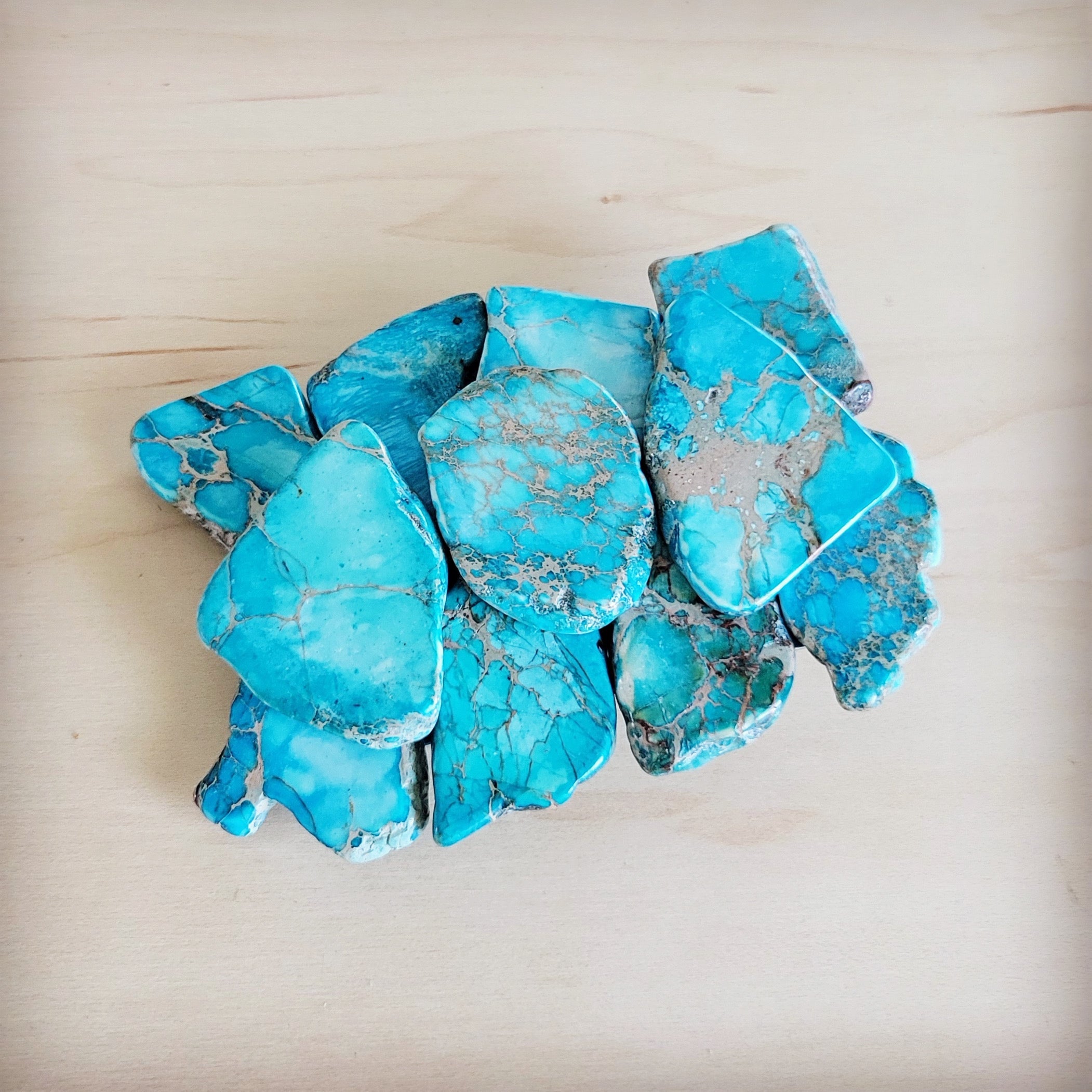 Medium regalite slab belt buckle in sky blue