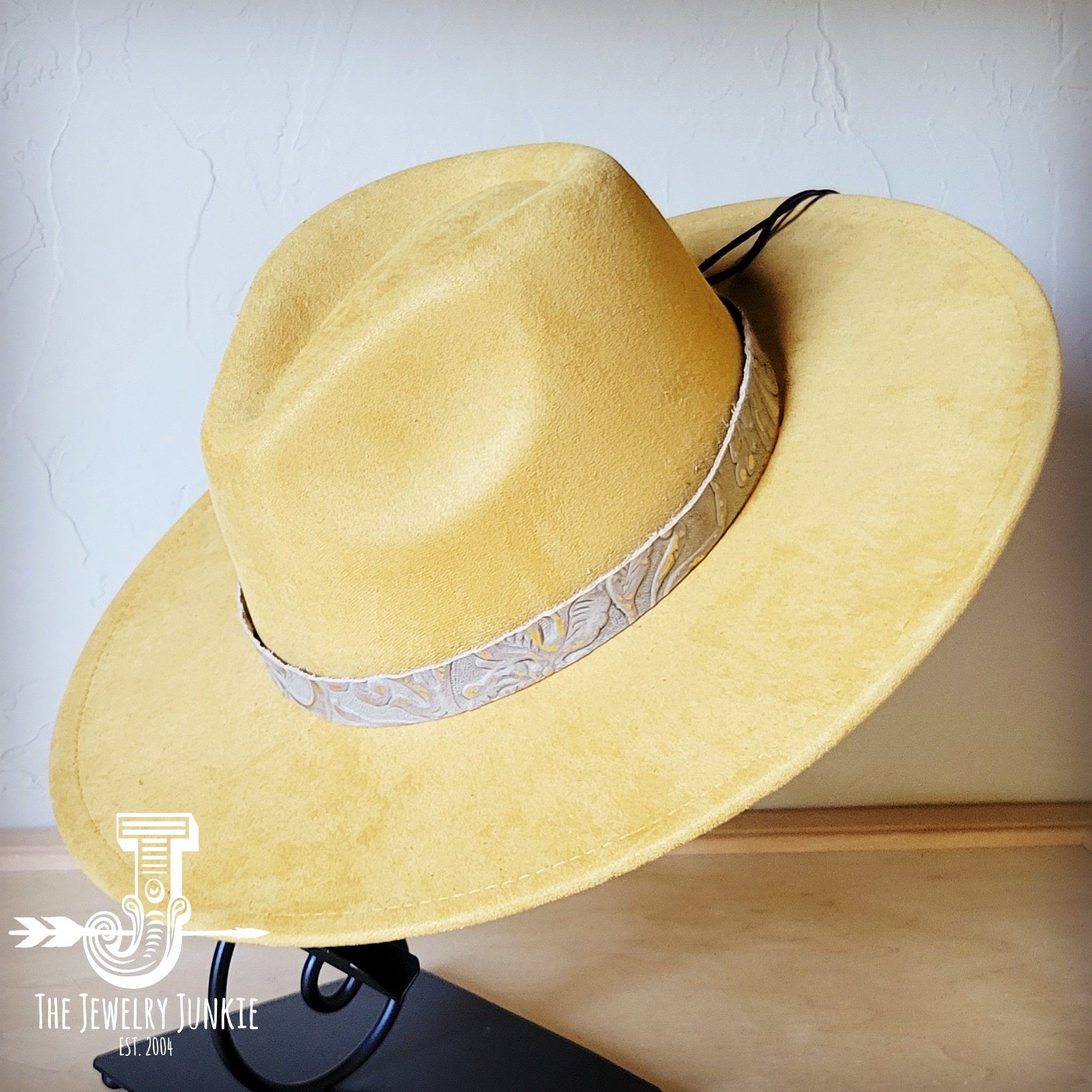 Gilded Cowboy Embossed Leather Hat Band
