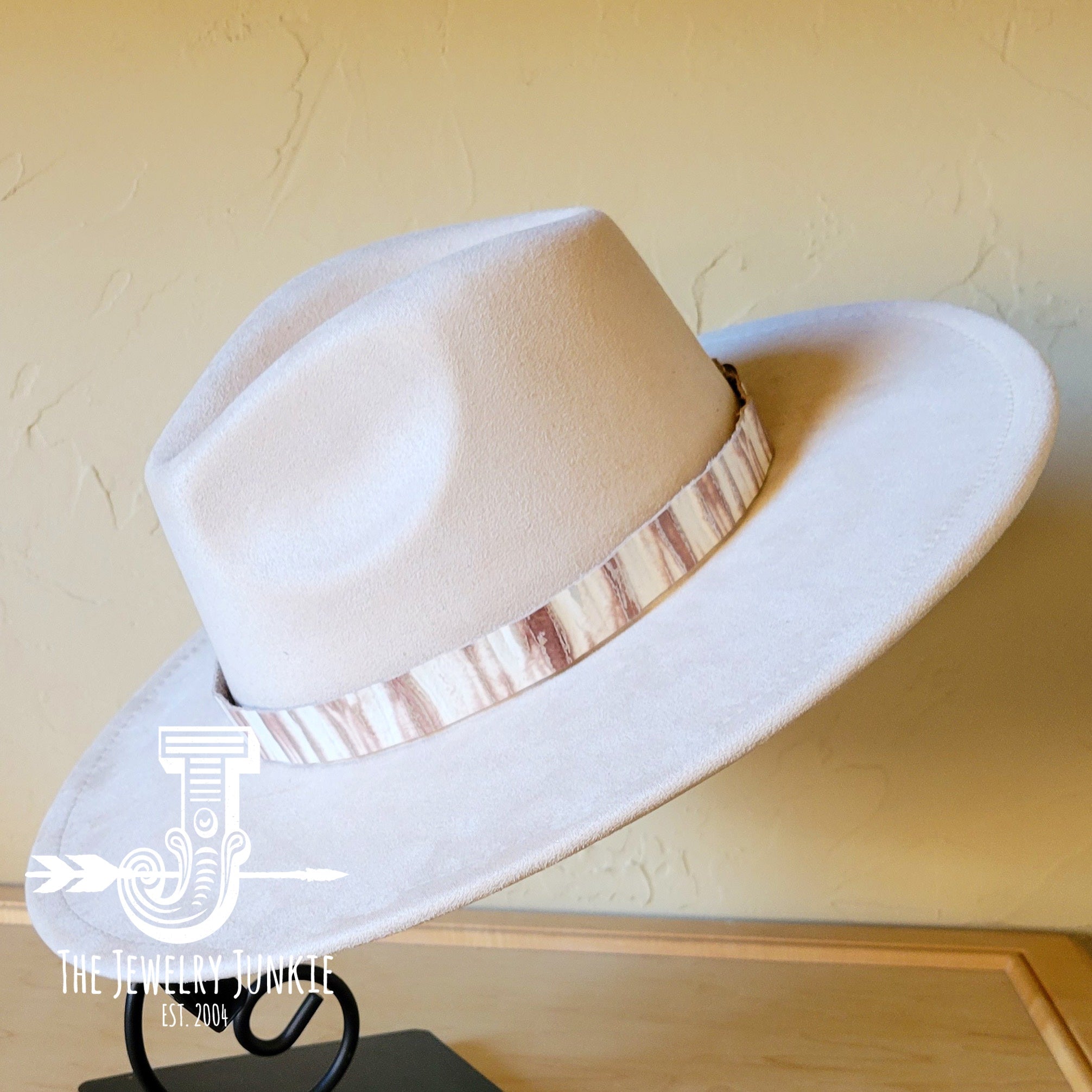 White Chateau Embossed Leather Hat Band