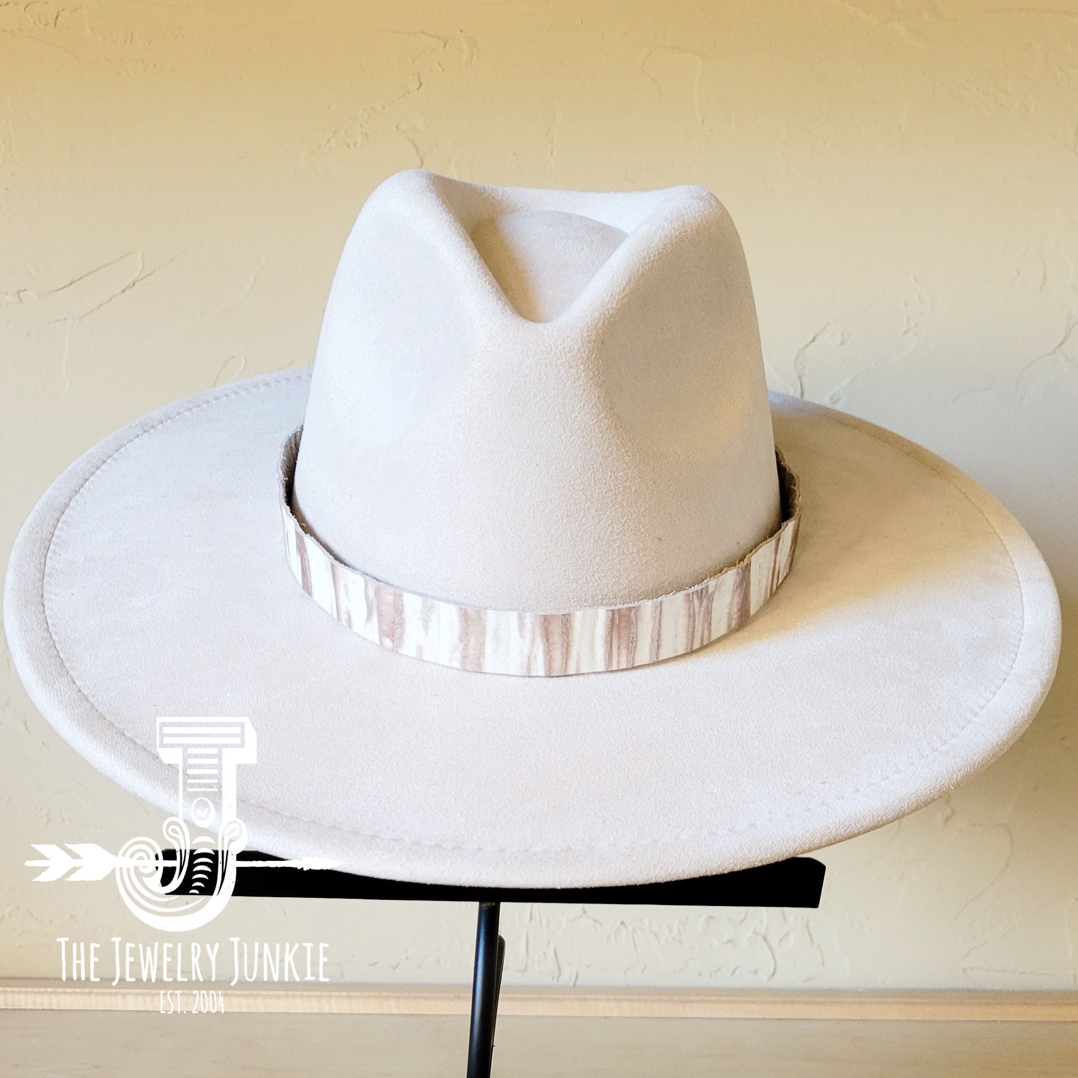 White Chateau Embossed Leather Hat Band