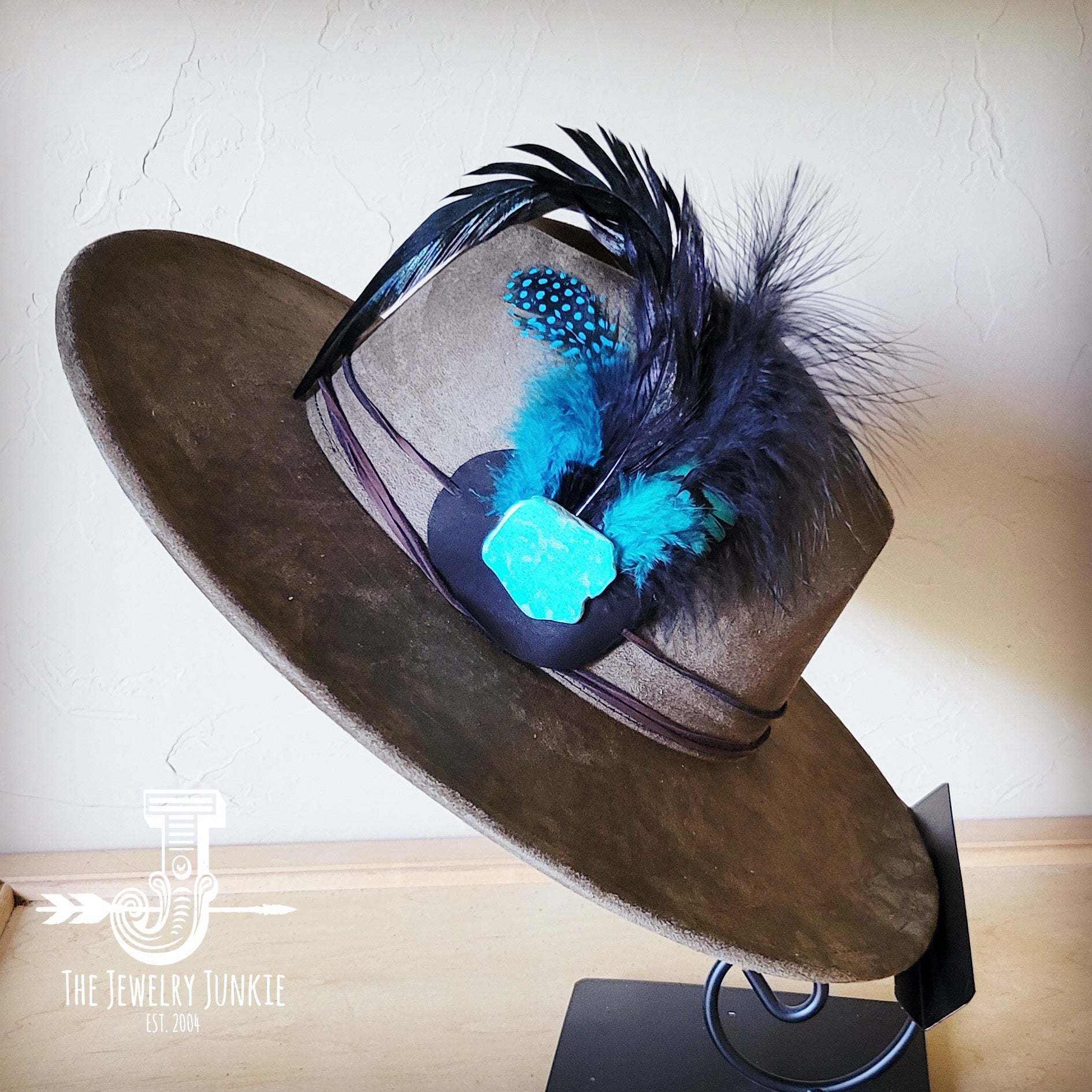 Marabou feather hat band with turquoise slab, additional view