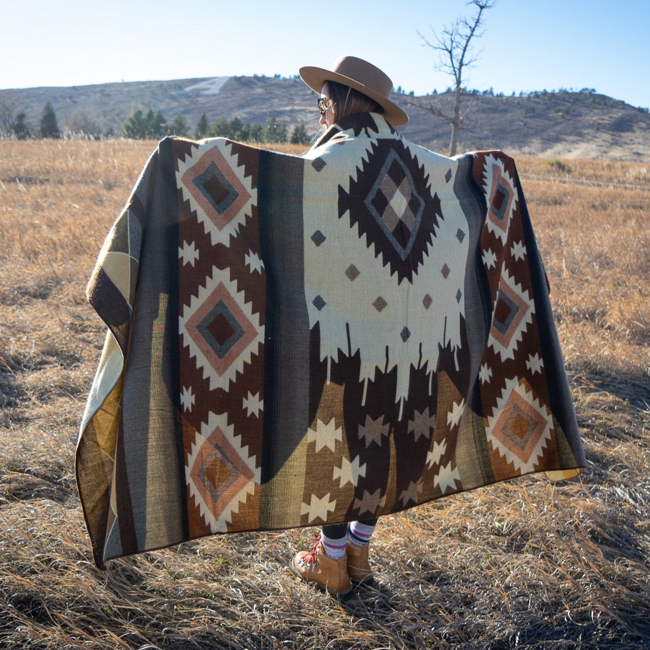 Sage, taupe and bone desert geometric alpaca blanket, view 2