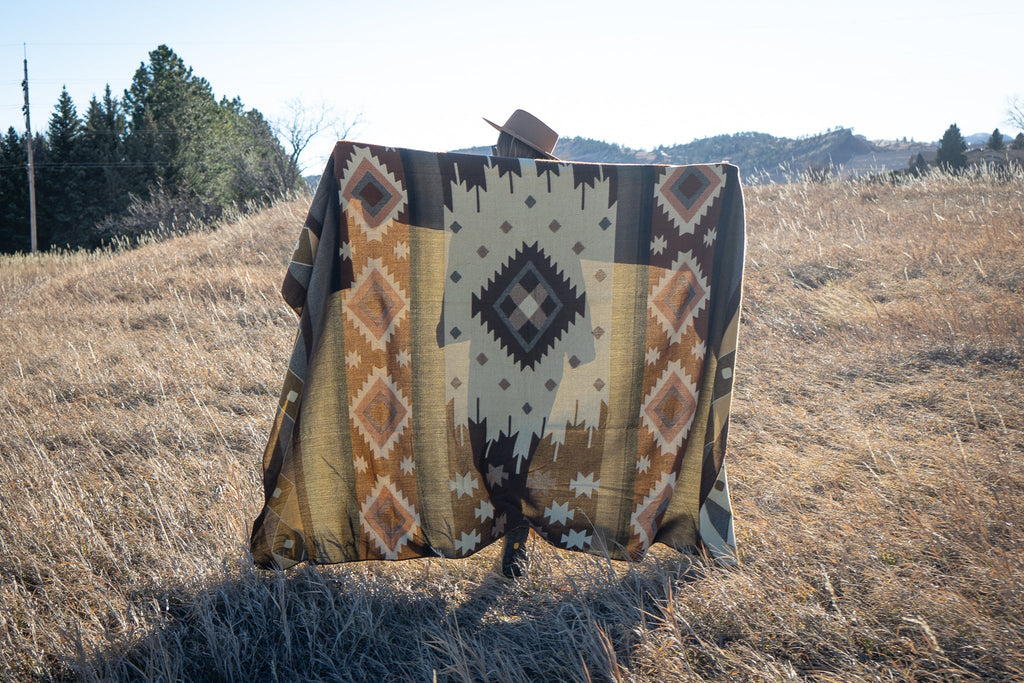 Sage, taupe and bone desert geometric alpaca blanket, view 15