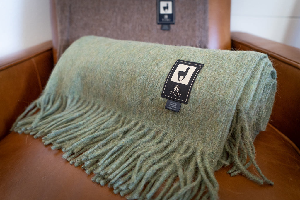 Solid color Peruvian alpaca fringe throw, view 4