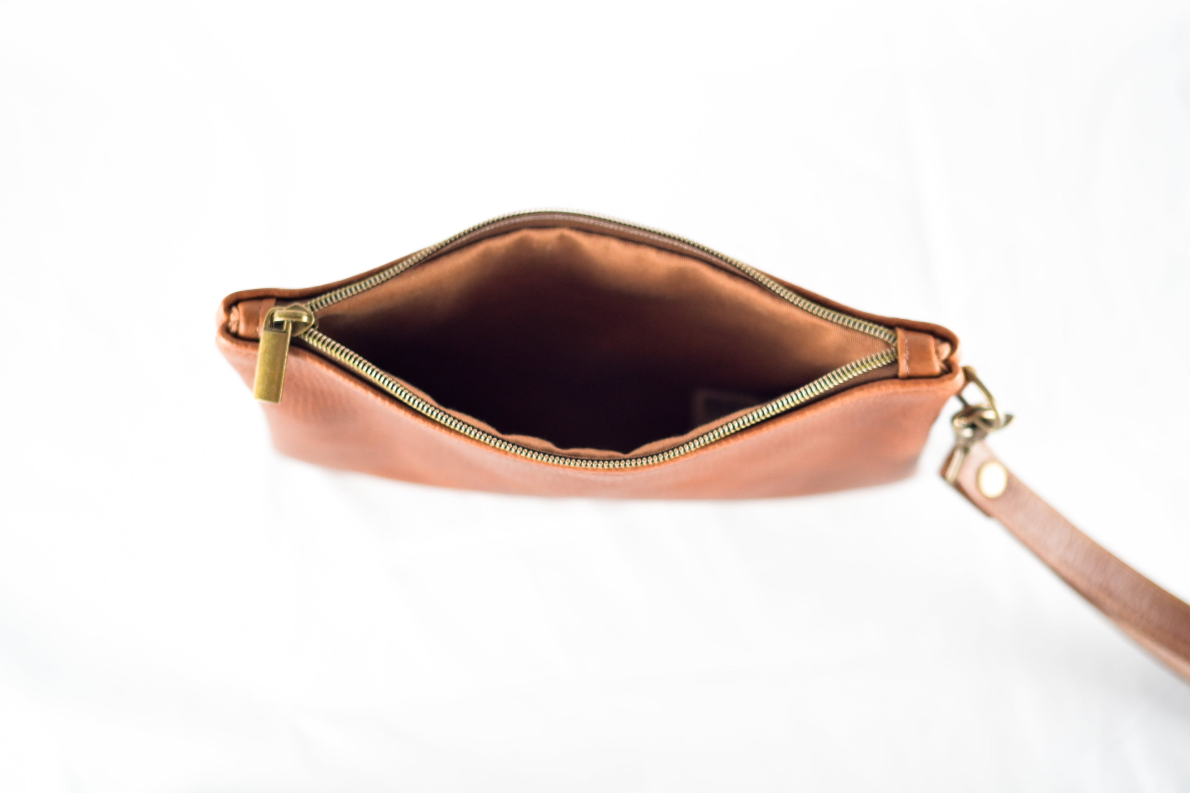Sebago top-grain leather clutch, view 2