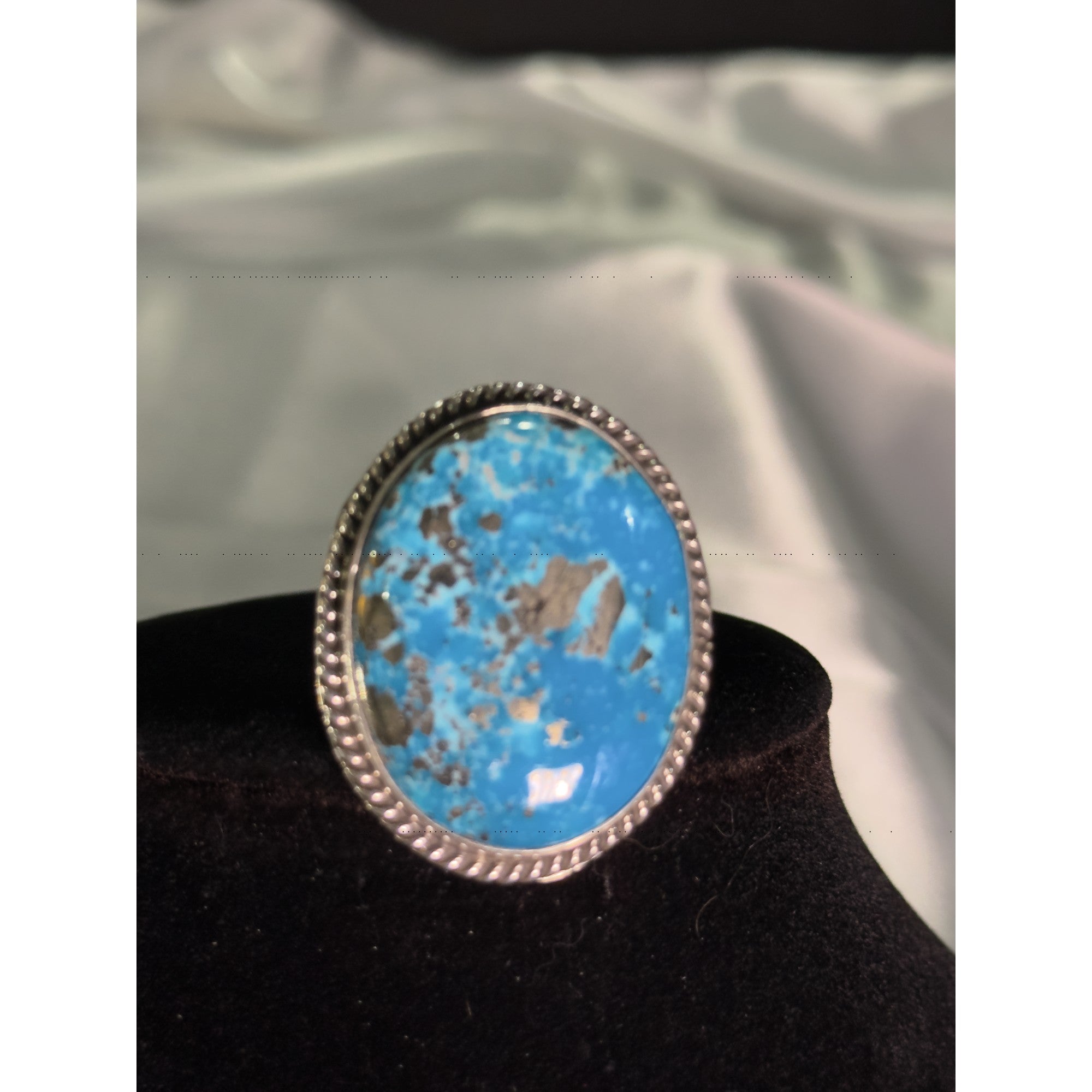 Sonoran Sky, Nacozari Turquoise Statement Ring, Navajo Sterling, by P Yazzie, detail view